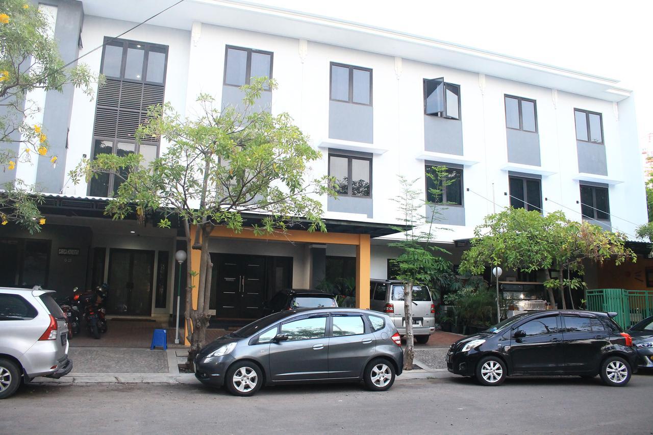 Carica Homestay 수라바야 외부 사진